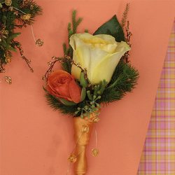 Yellow Rose Boutonniere from your Sebring, Florida florist