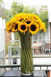 Sunflowers Grande from your Sebring, Florida florist